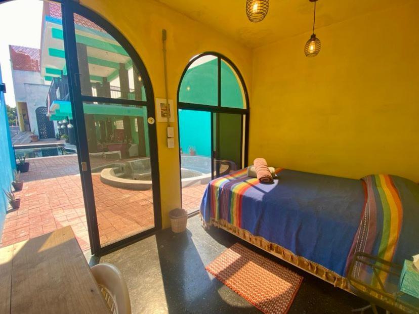 San Pablo Villa de Mitla Hierve El Agua Eco Hostel - Confetti Pool Club מראה חיצוני תמונה